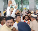 K’taka bandh: Activists try to barge into B’luru airport, detained